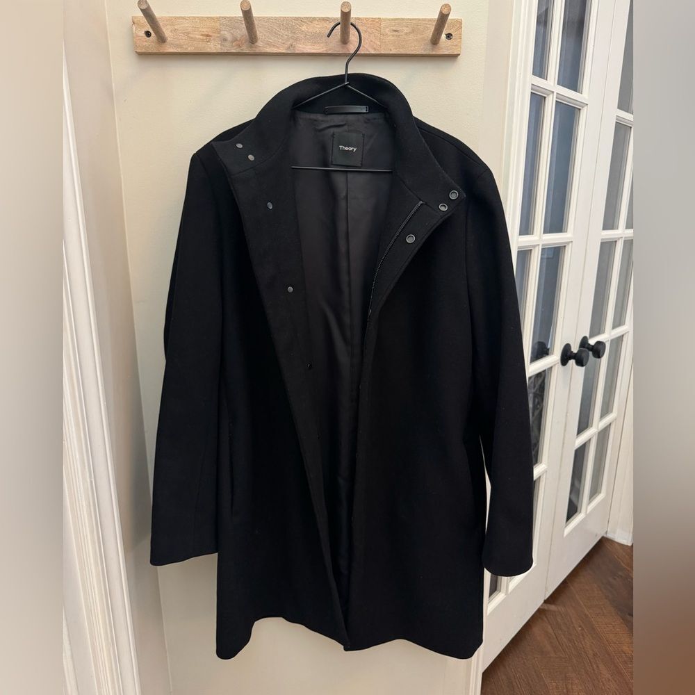 Theory Men’s Belvin Stand Collar Over Coat in Black XL